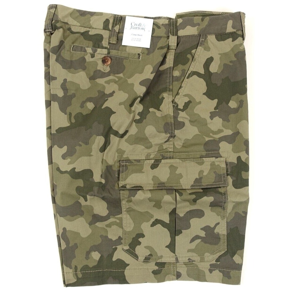 Croft Barrow Cargo Shorts Men 40 Comfort Waistband Camouflage Hits at Knee